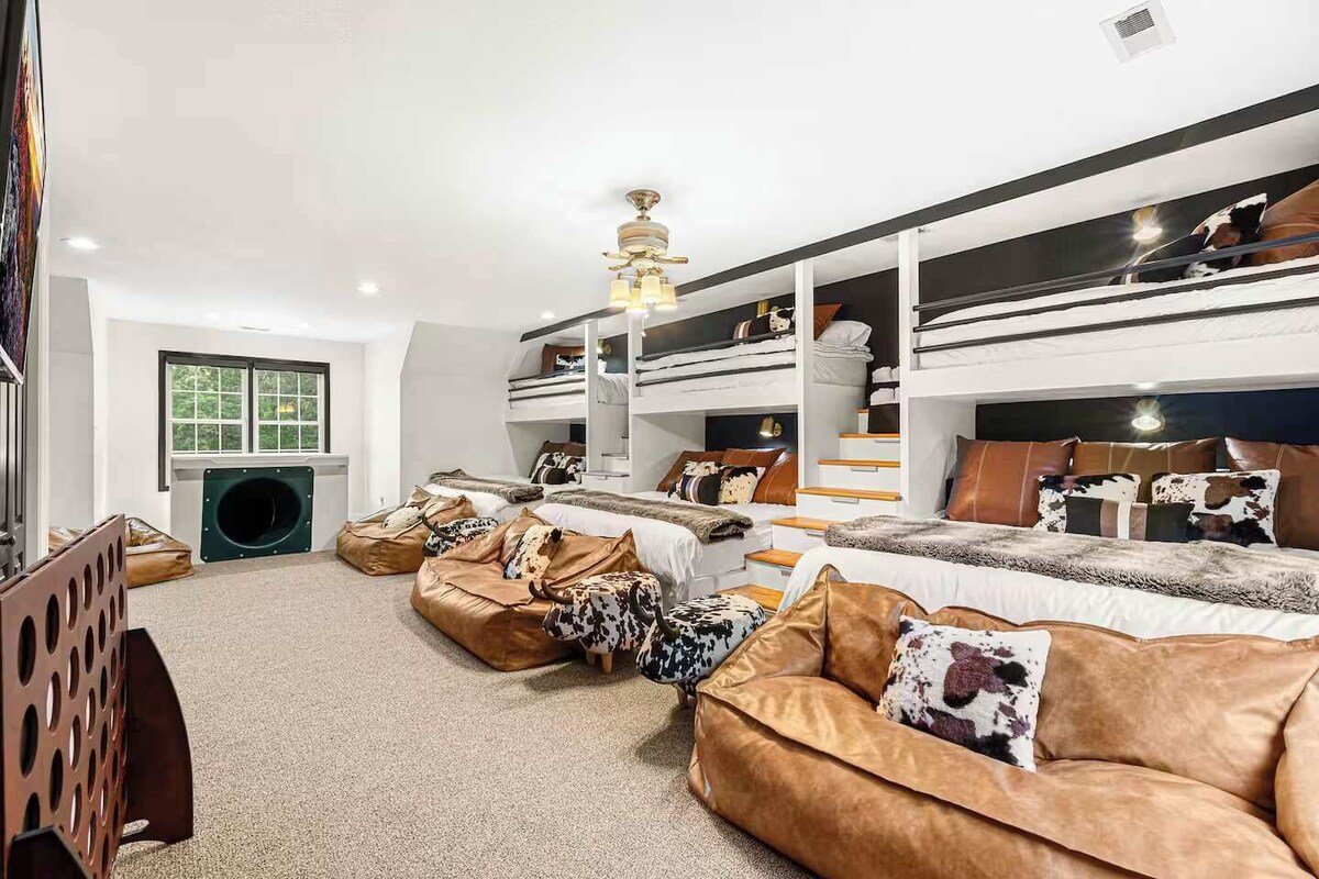 Bunk Room